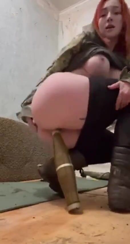 Ukrainian Army Soldier Fucks an RPG Shell