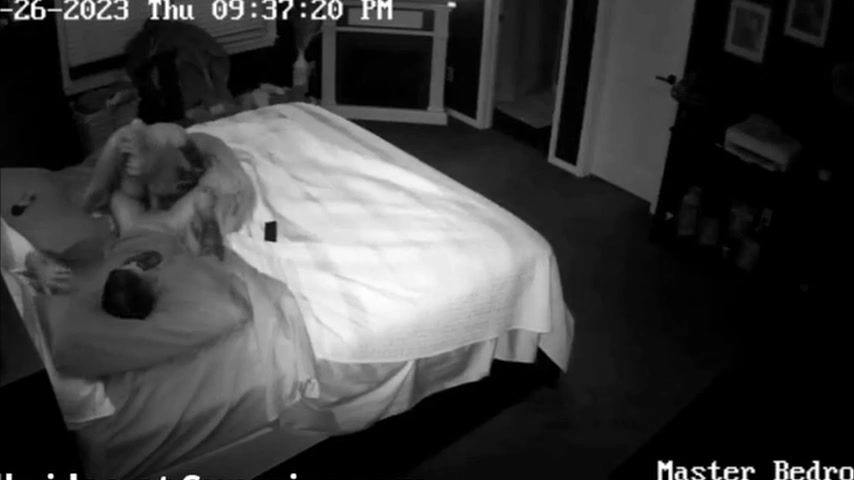 Son fucking mom in mouth on spy cam