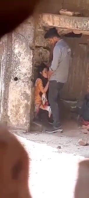 Bangladeshi couple fucking outdoors