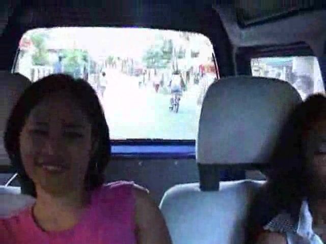 Rich USA guy hire 3 Philippines local street whores