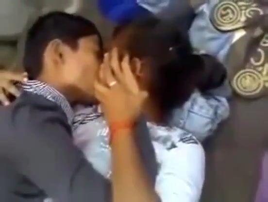 Real Asian College Friends Having Sex Outdoor Group
