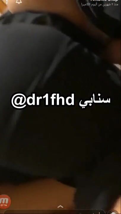 Two hot arab whores fucking a millionaire