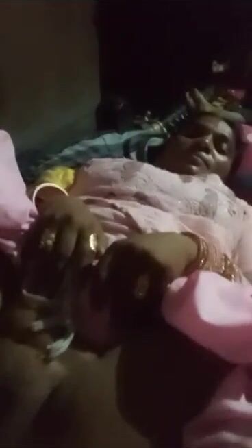Real Mom Fucked By Son Behind Sleeping Siblings Video Leaked