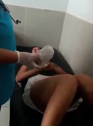 Hooker pleads guilty for trying to smuggle cocaine in her vagina