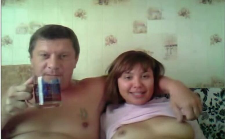 Real Father And Daughter Handjob on Webcam